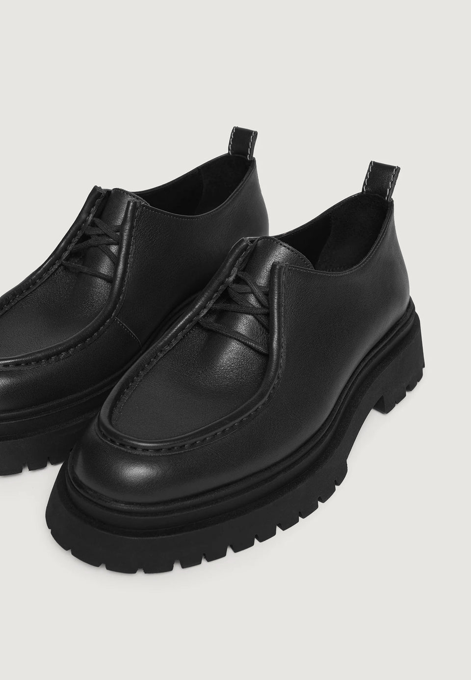 lille-leather-lace-up-shoe-black