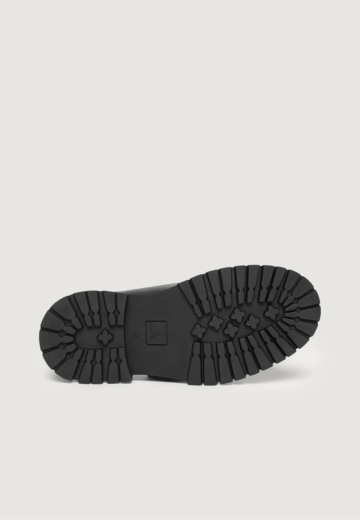 lille-leather-lace-up-shoe-black