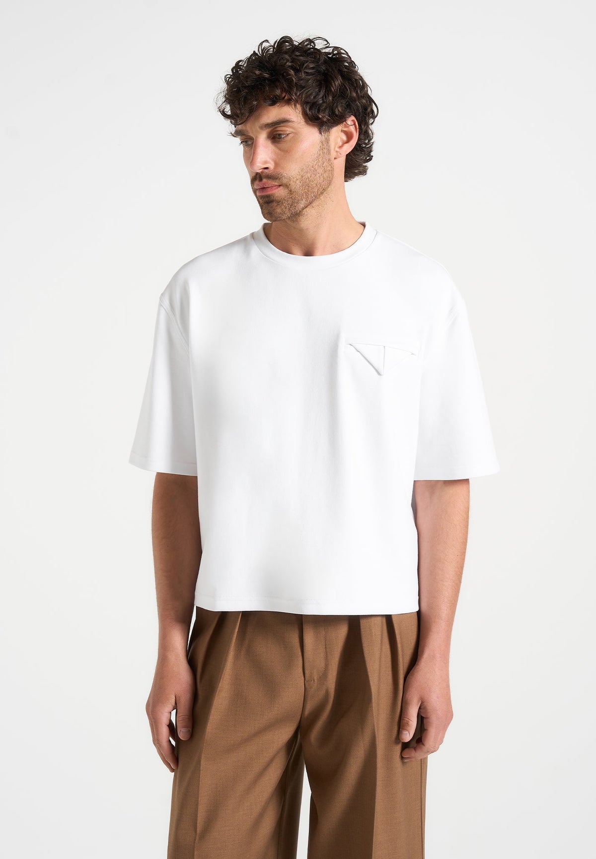 leon-boxy-cropped-t-shirt-white