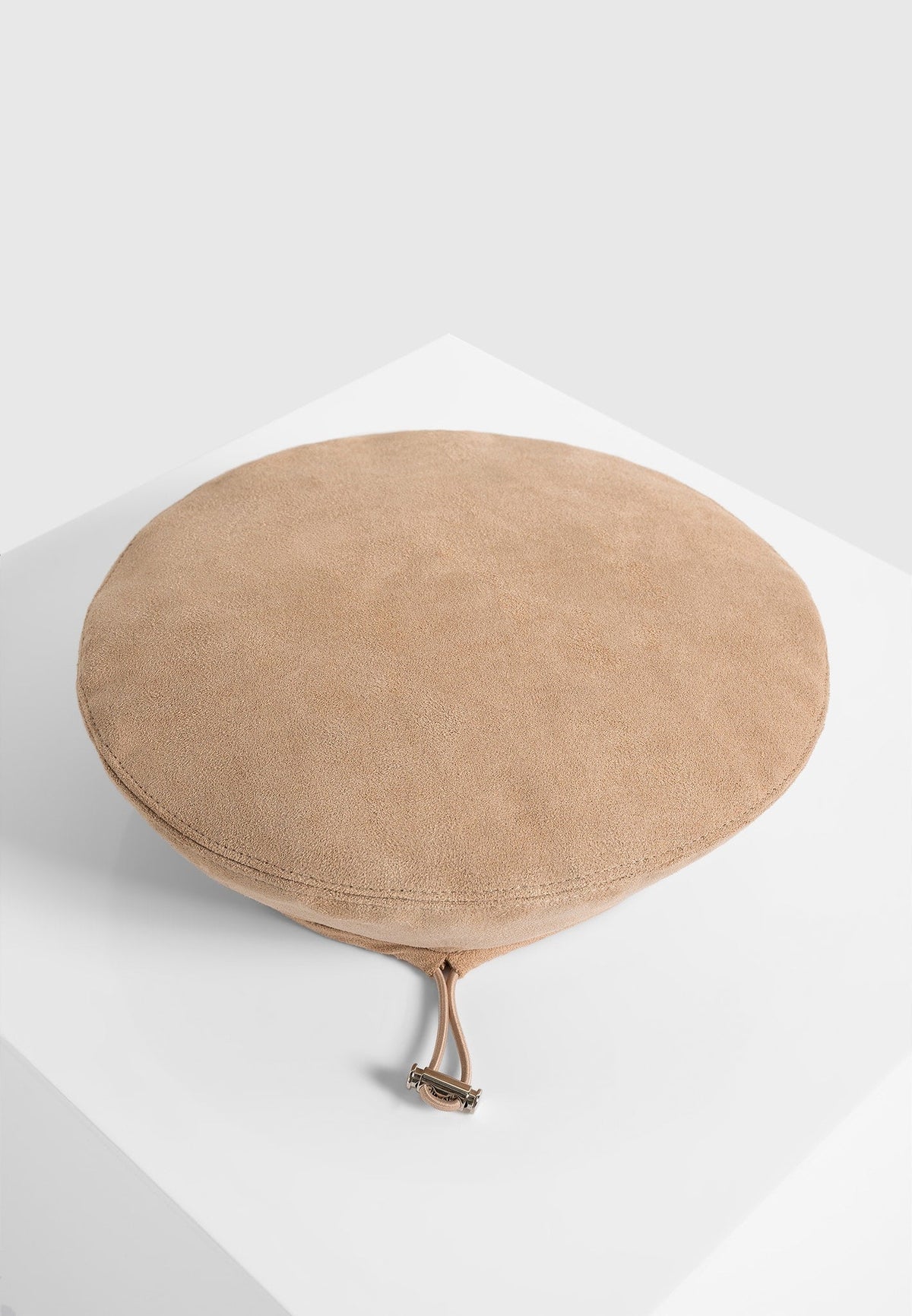 anya-suede-beret-beige