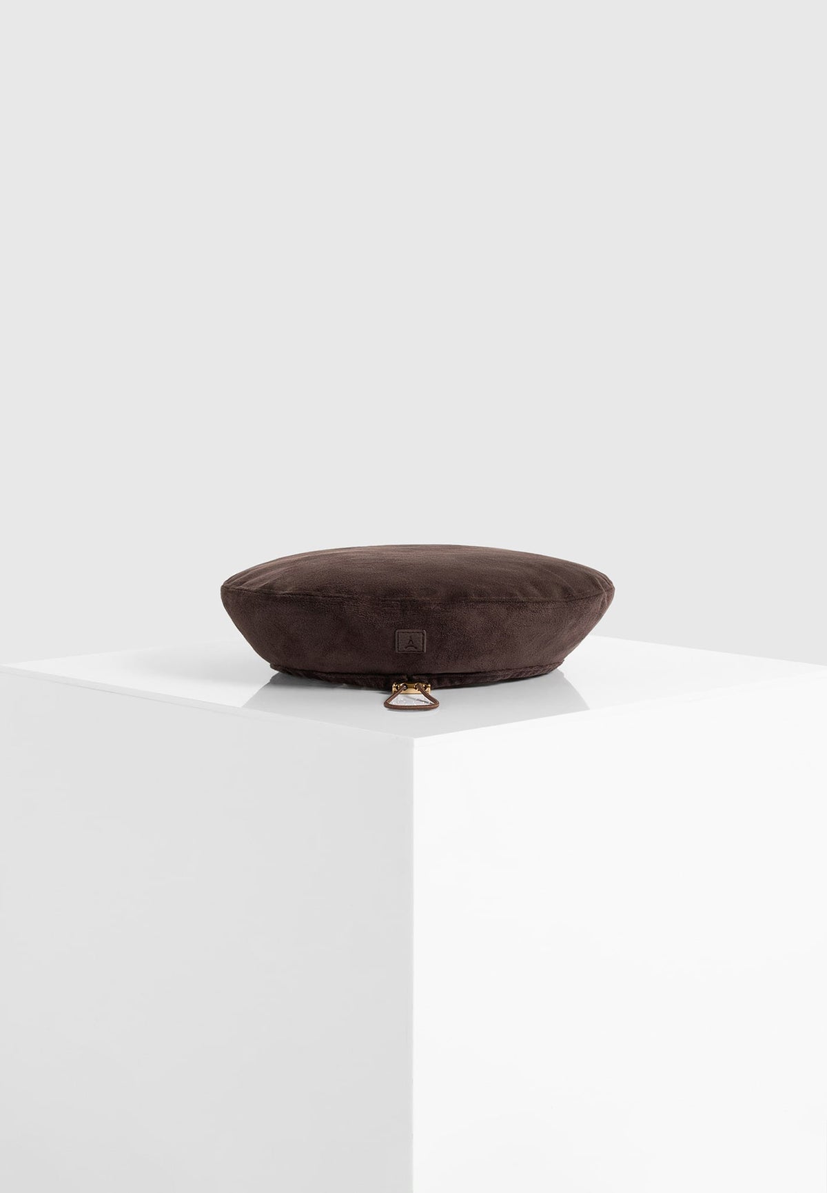 anya-suede-beret-brown