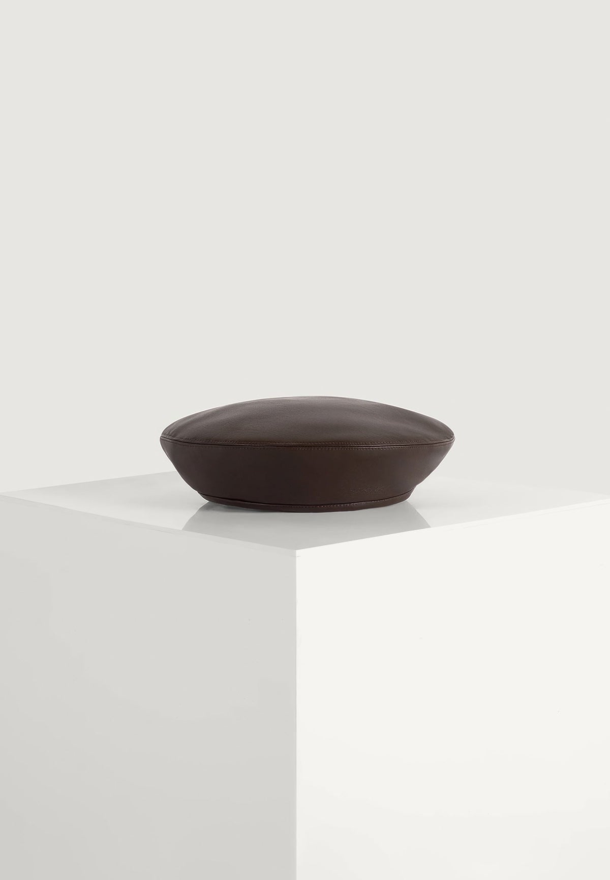 anya-leather-beret-brown