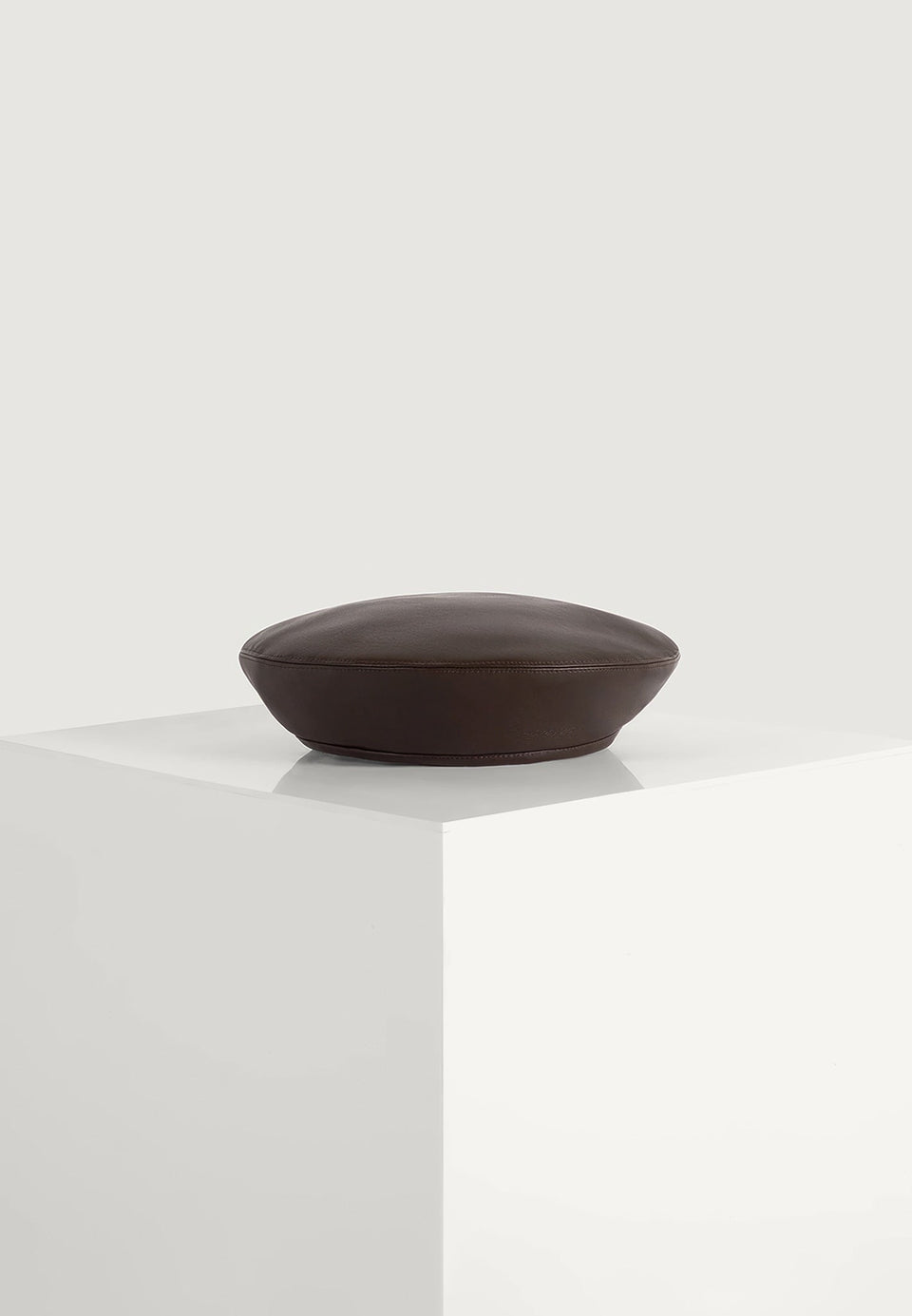 anya-leather-beret-brown