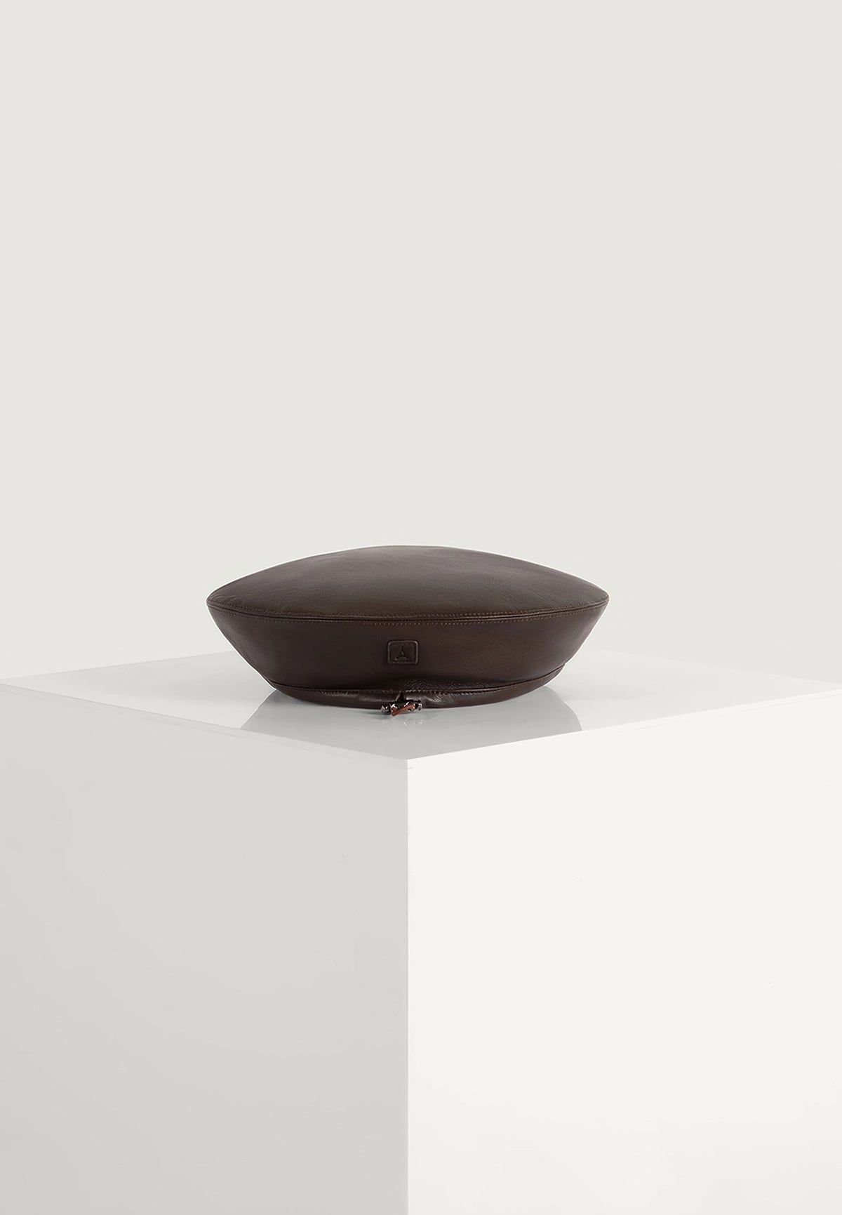 anya-leather-beret-brown
