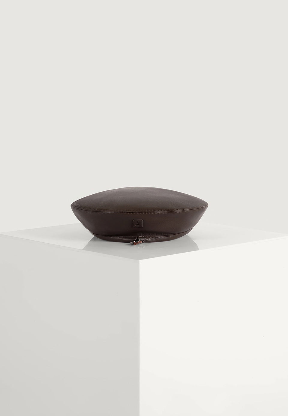 anya-leather-beret-brown