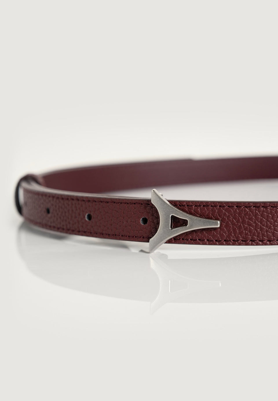 leonie-eiffel-slim-leather-belt-red
