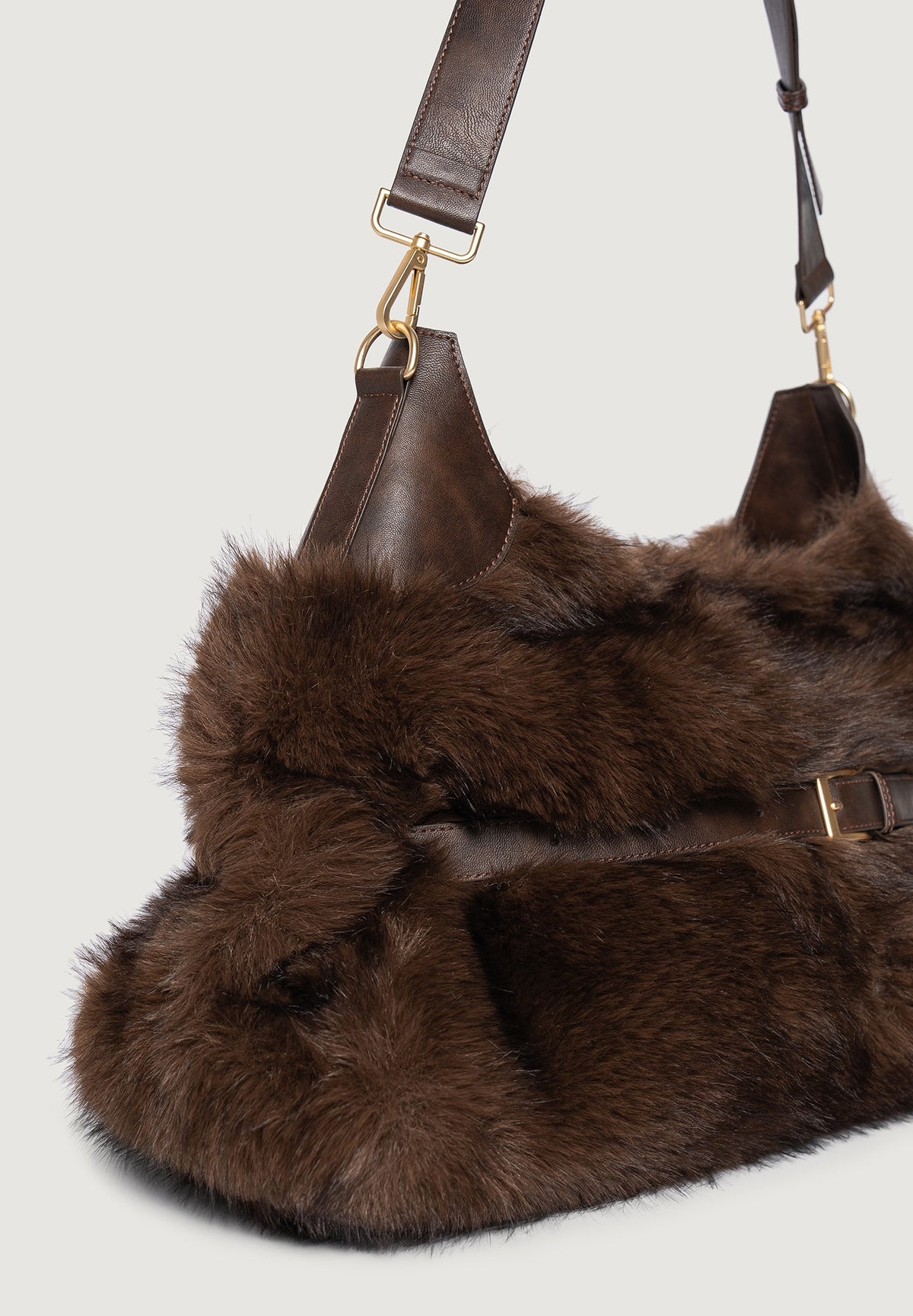 cali-fur-duffle-bag-brown