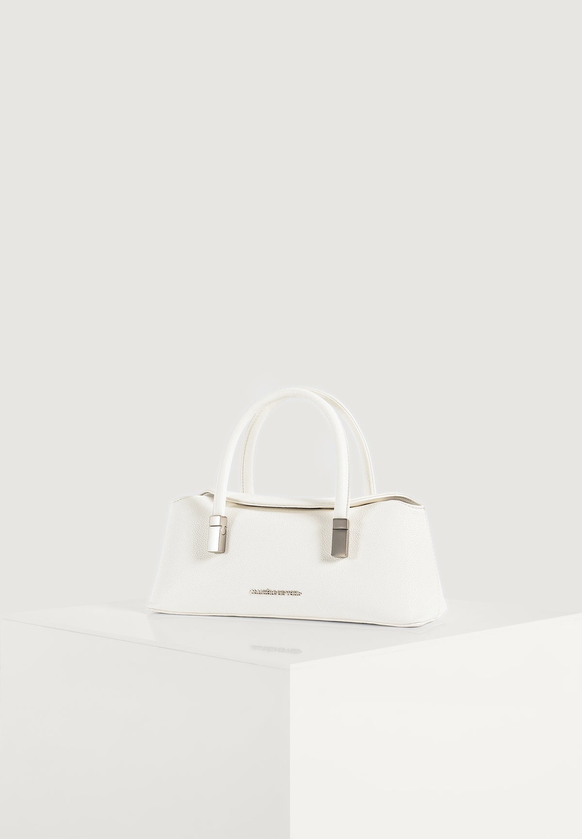 Annelise - Pebbled Leather Baguette Bag - White