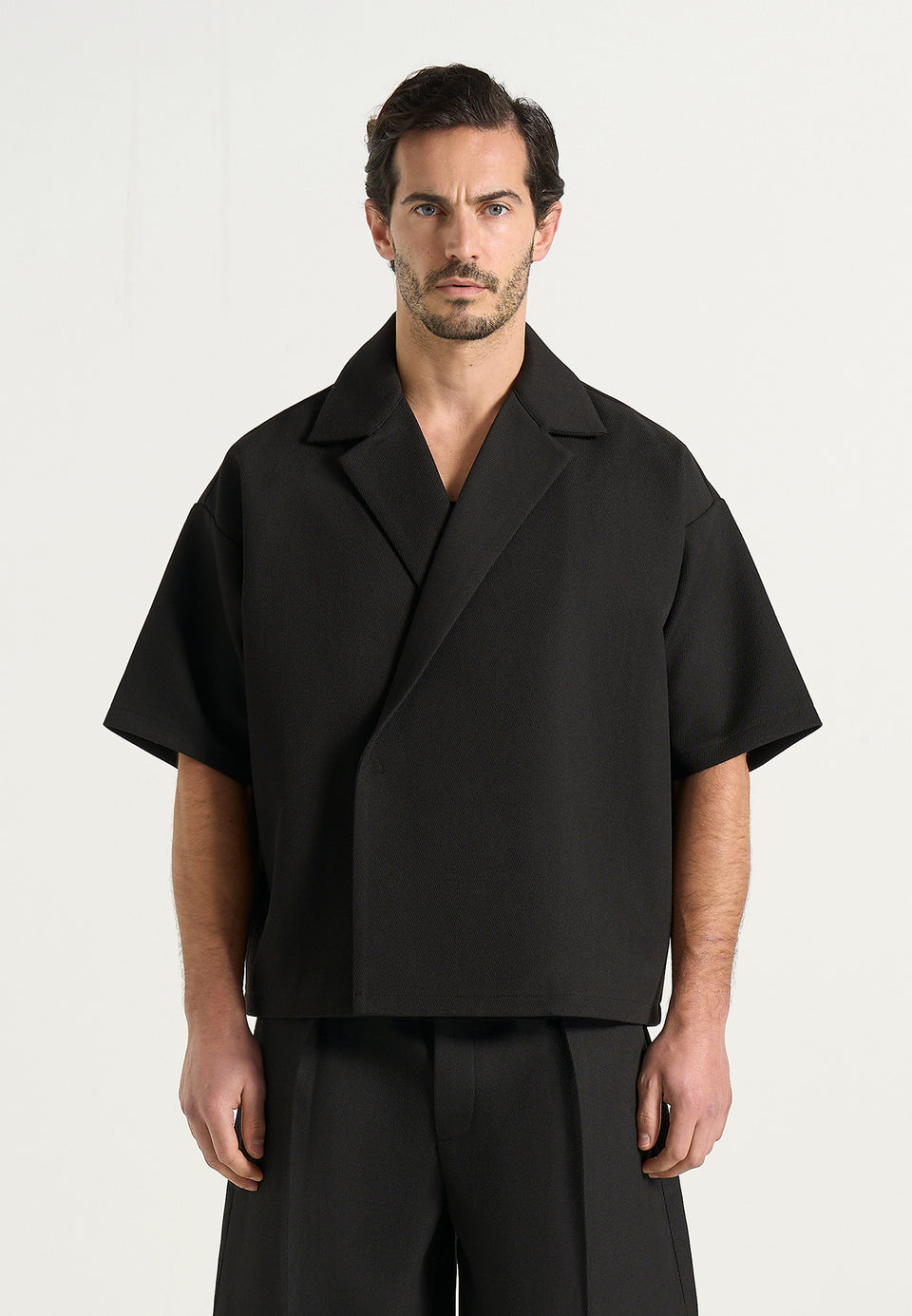 abel-boxy-twill-double-breasted-shirt-black
