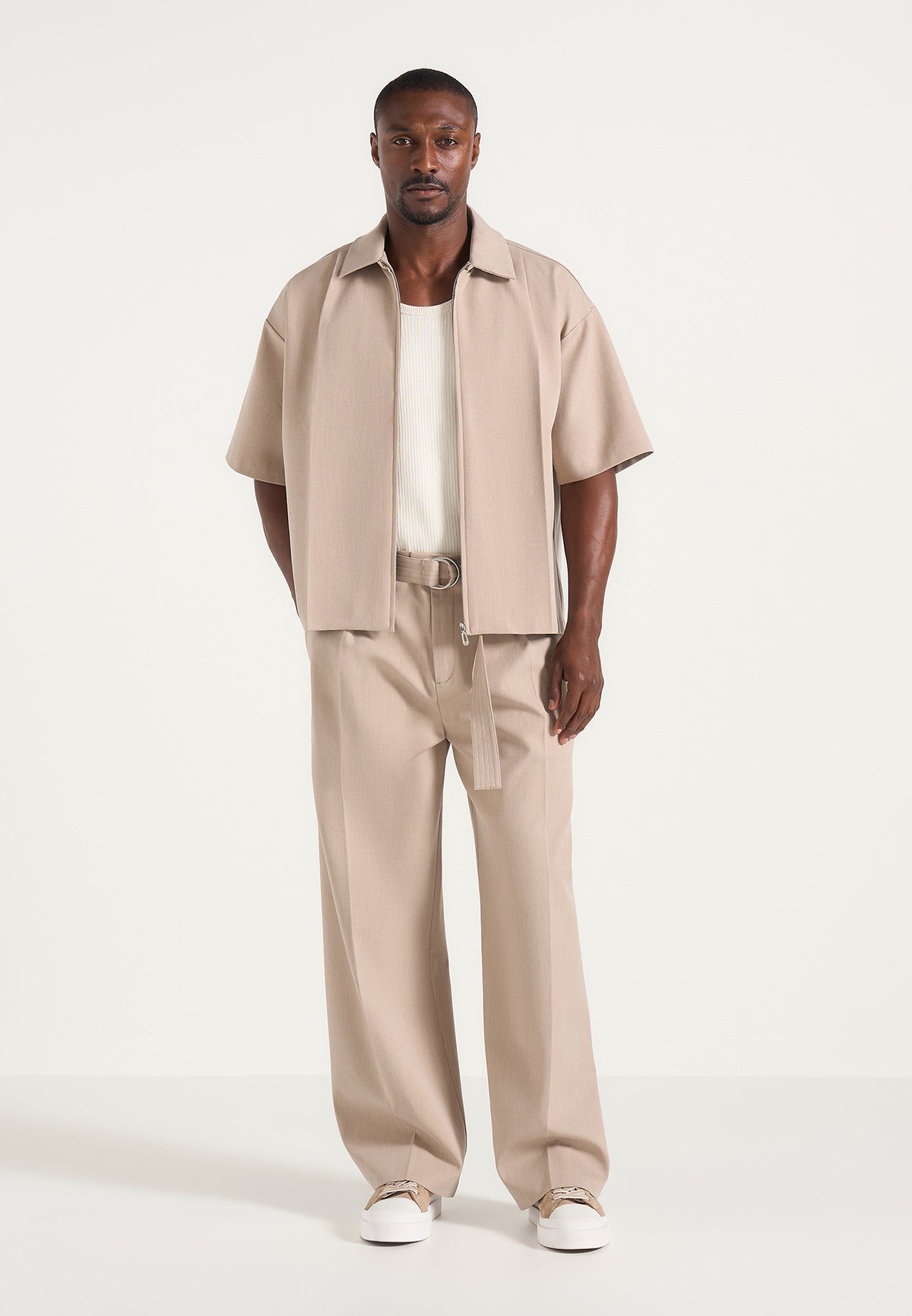 aven-boxy-shirt-with-crease-beige