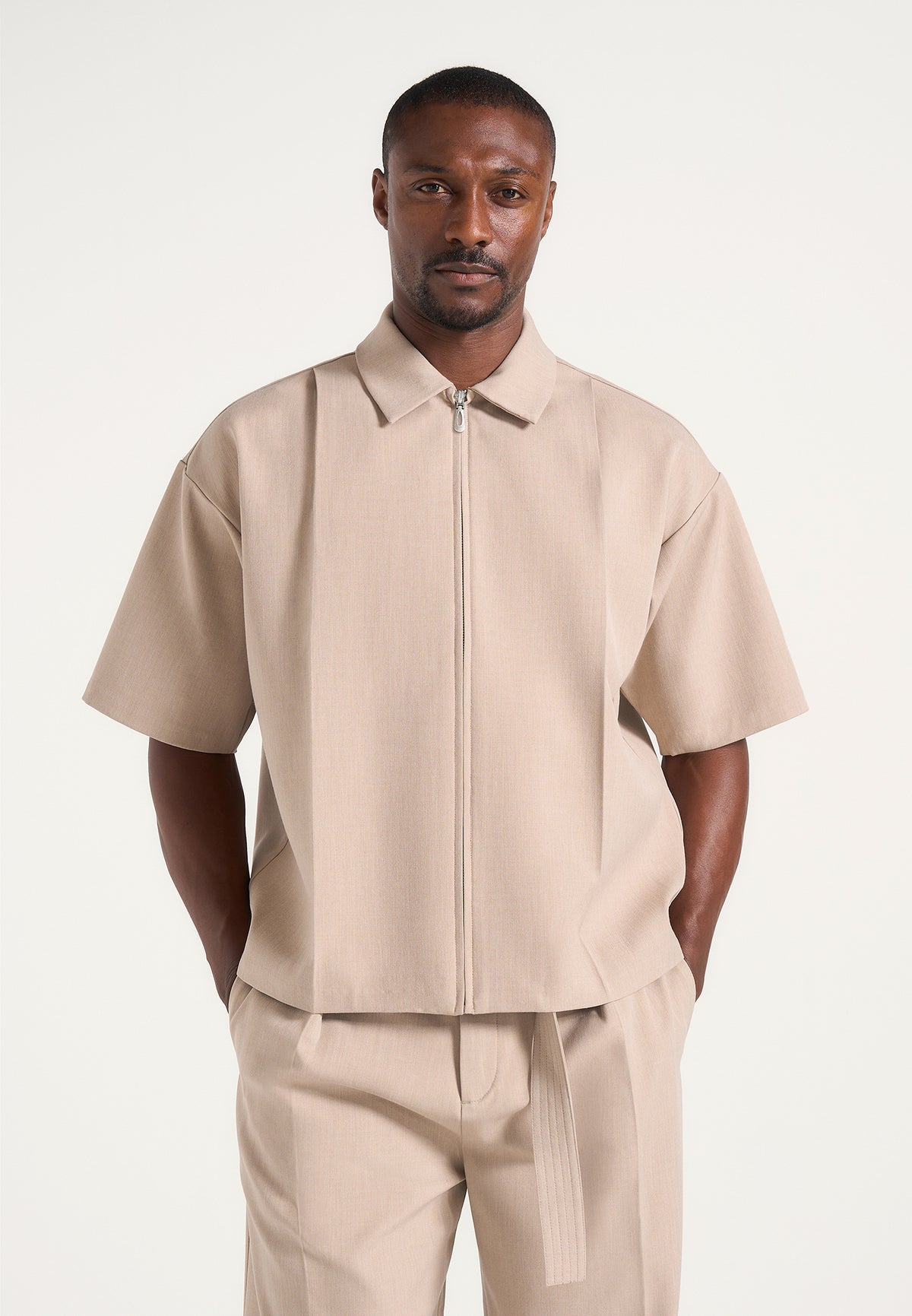 aven-boxy-shirt-with-crease-beige