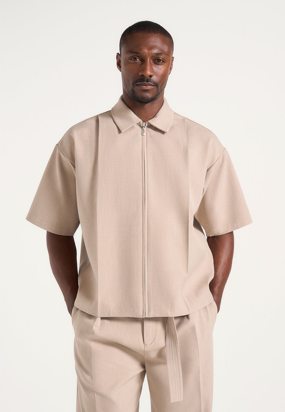 aven-boxy-shirt-with-crease-beige