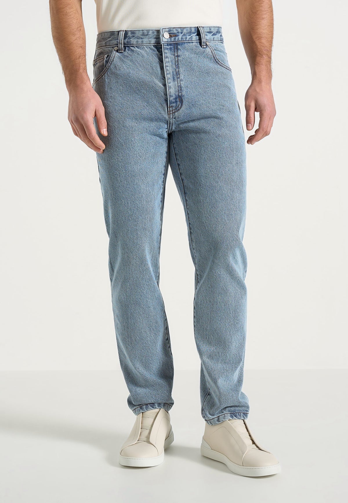 dn001-tapered-fit-denim-jeans-mid-blue