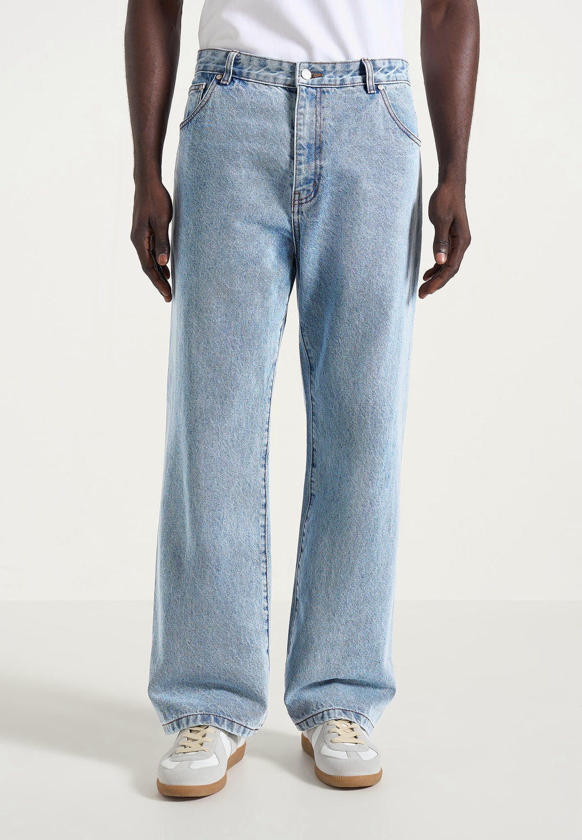DN002 - Relaxed Fit Denim Jeans - Mid Blue