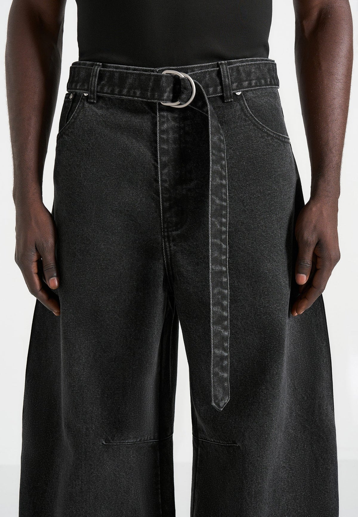 xander-barrel-leg-denim-jeans-black