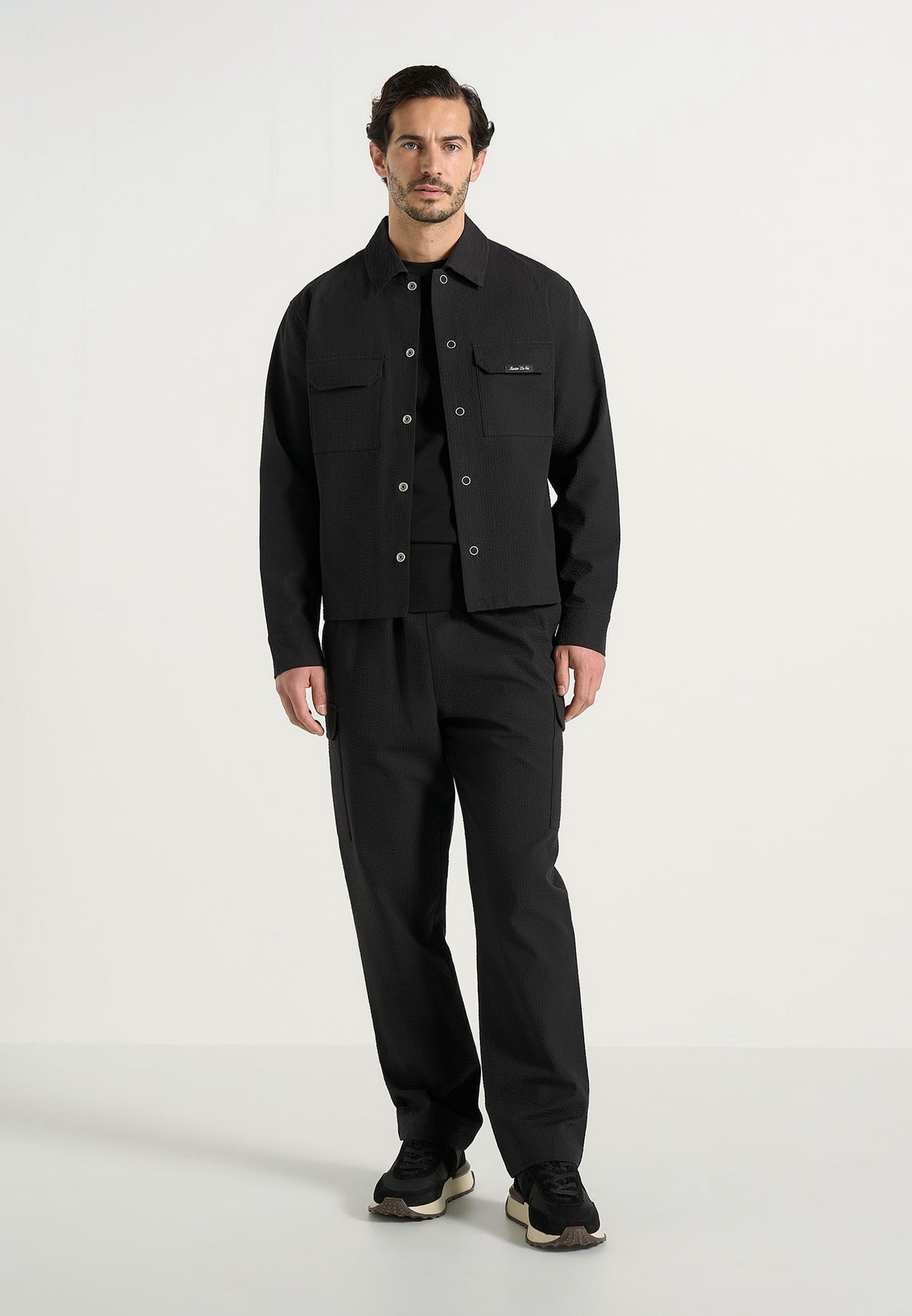 Milo - Textured Cargo Jacket - Black