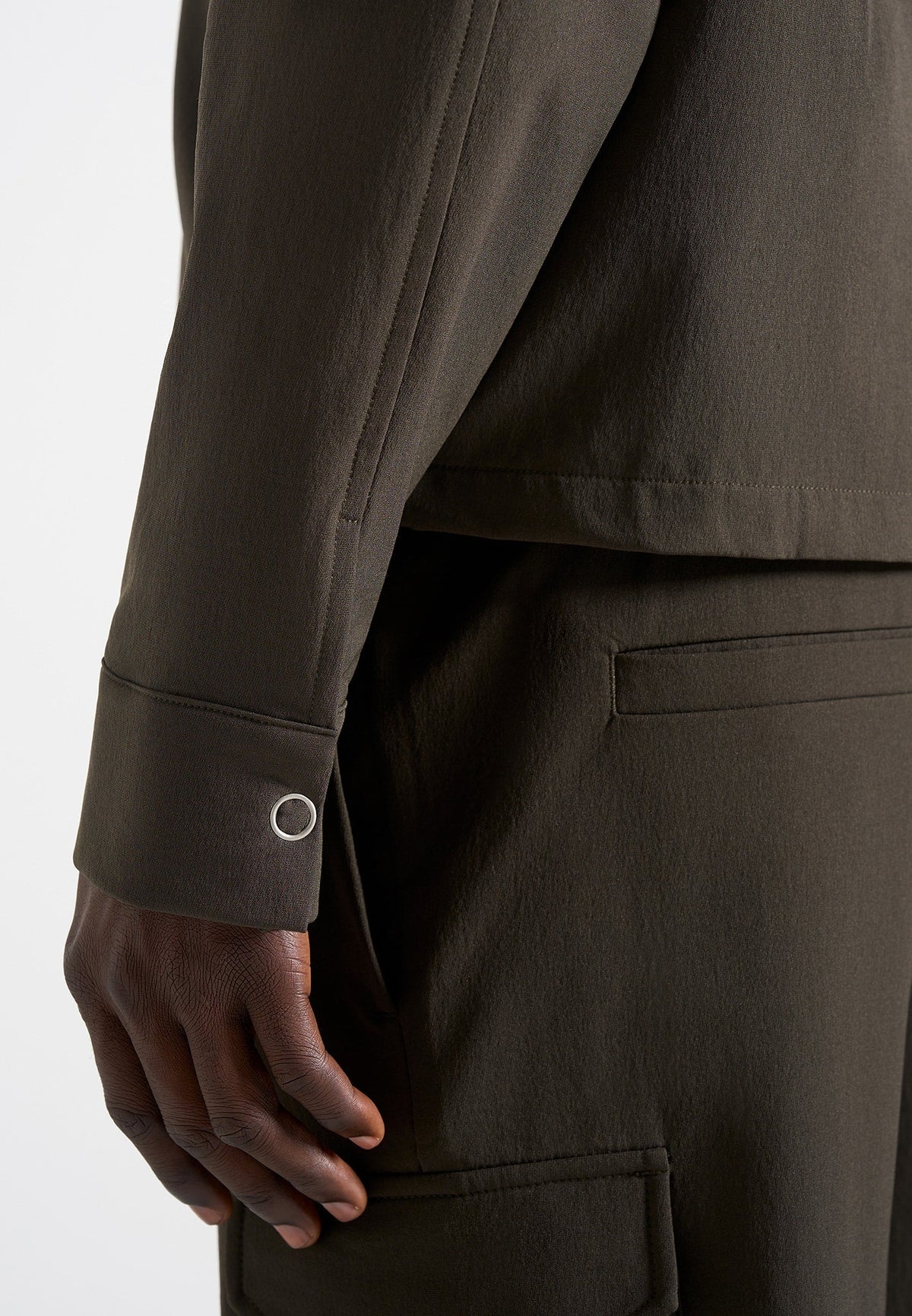 milo-technical-cargo-jacket-olive