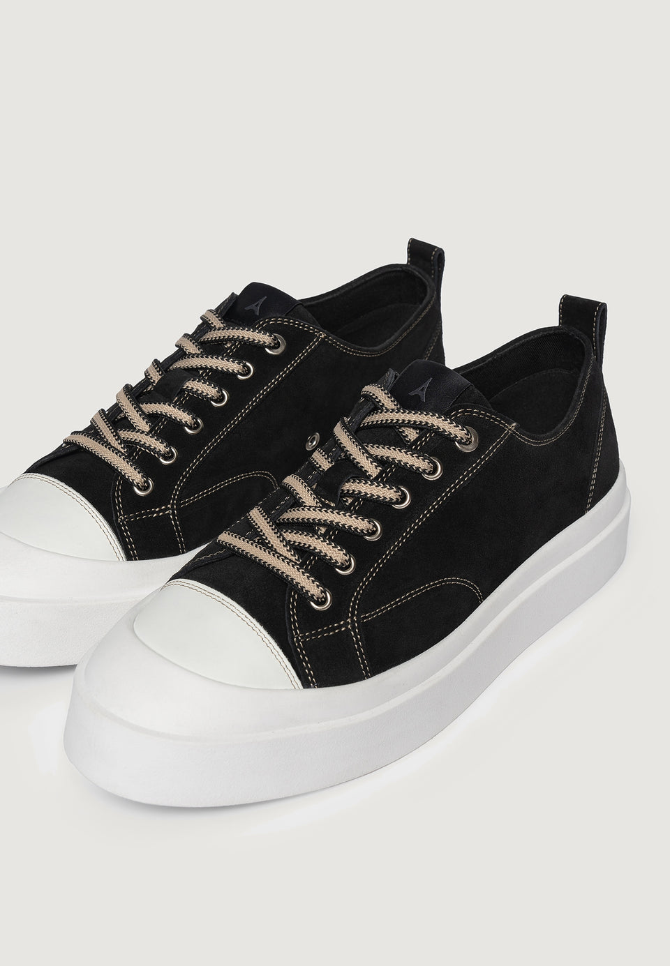 mens-vienna-suede-contrast-stitch-sneaker-black