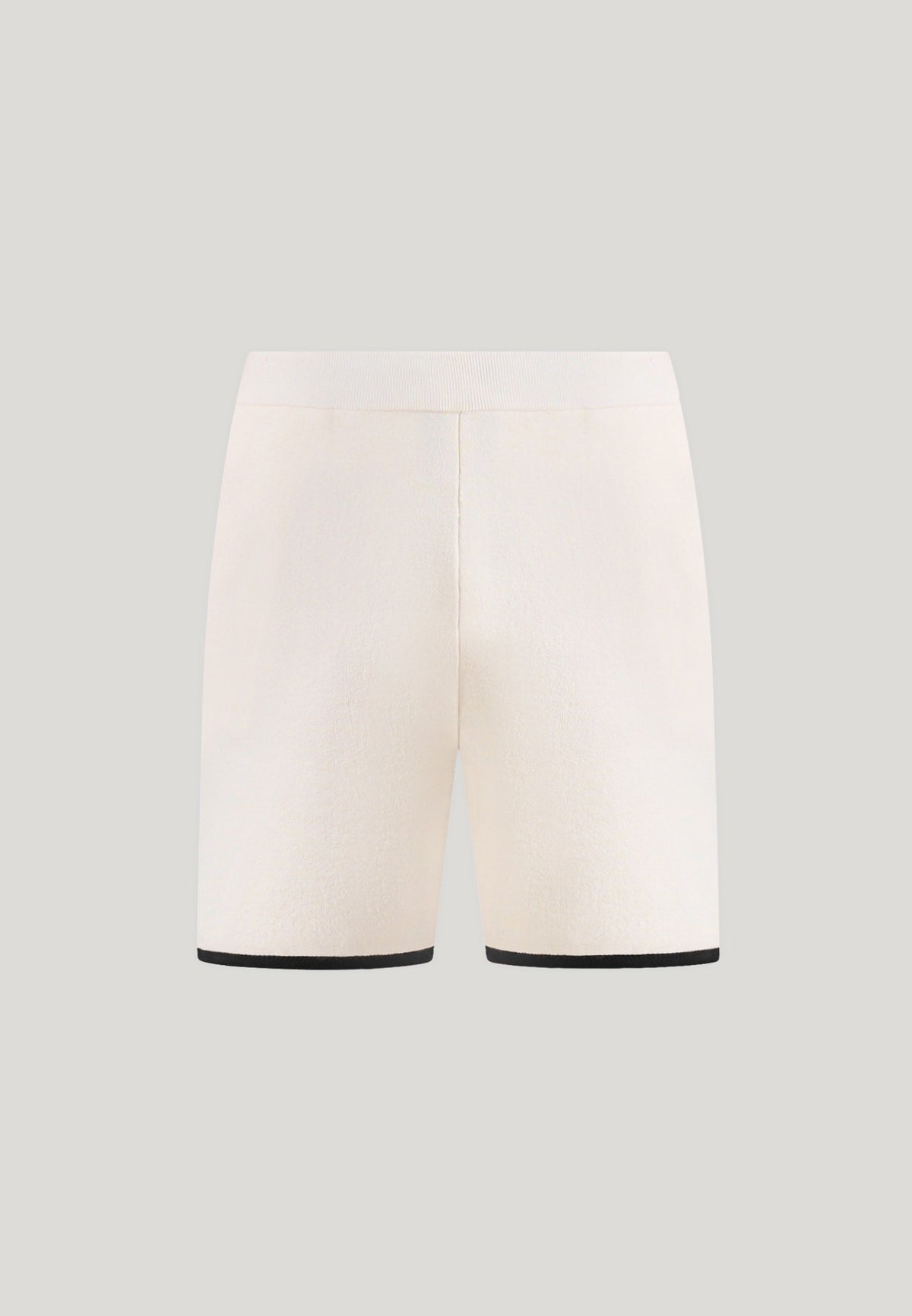 regis-contrast-detail-knit-shorts-cream