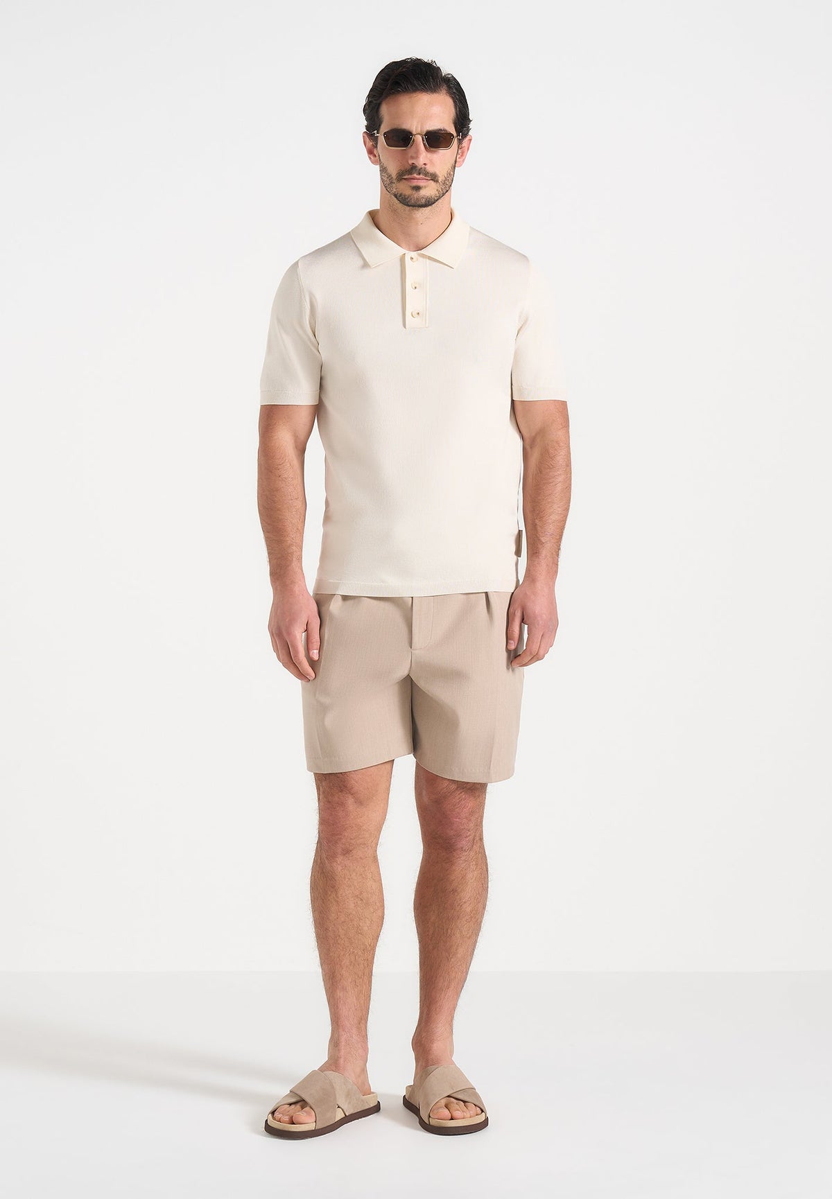 Paolo - Tailored Pleated Shorts - Beige