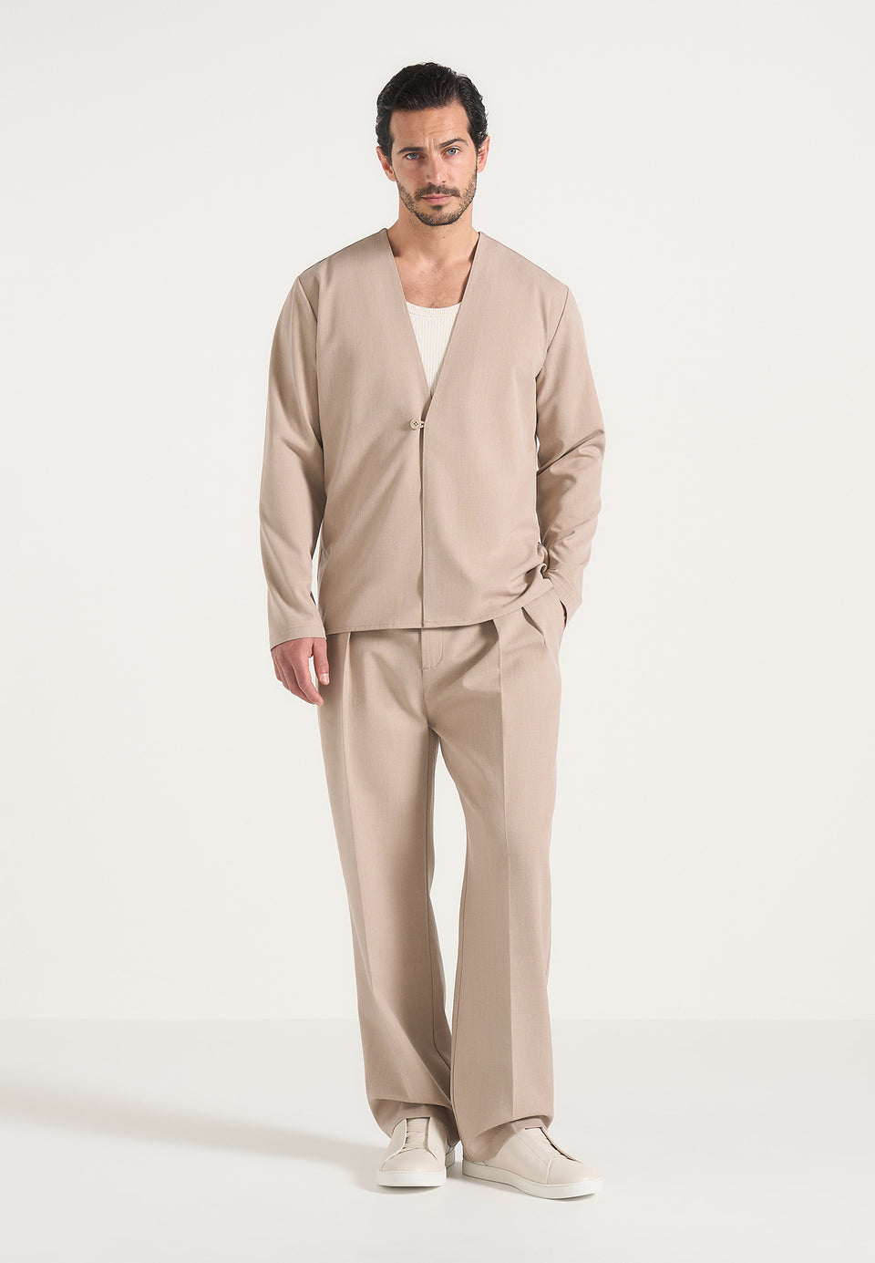 axel-minimal-kimono-shirt-beige