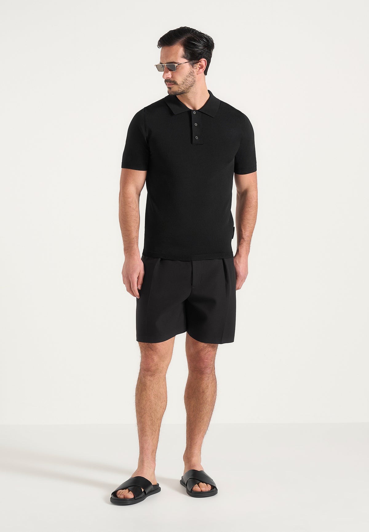 marin-tailored-pleated-shorts-black