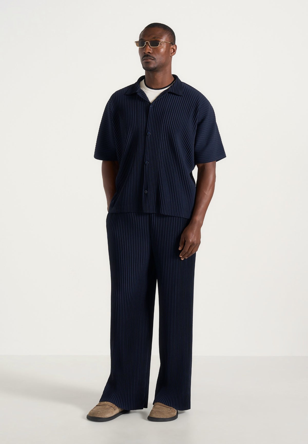 Justin - Pleated Boxy Shirt - Navy