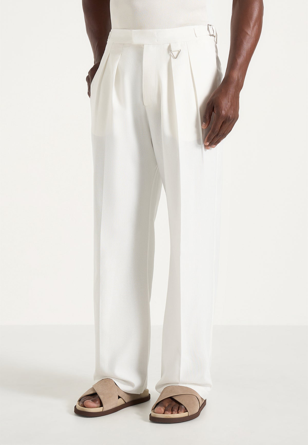 Pierre - Twin Pleat Linen Pants - White