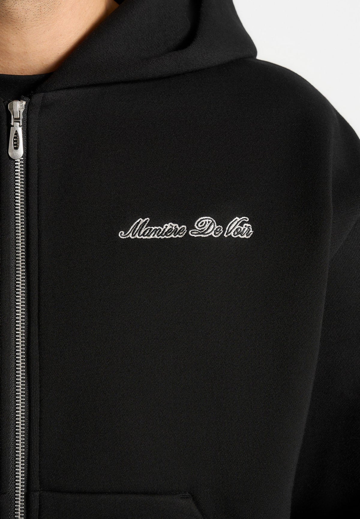 js002-unisex-signature-relaxed-fit-zip-hoodie-black