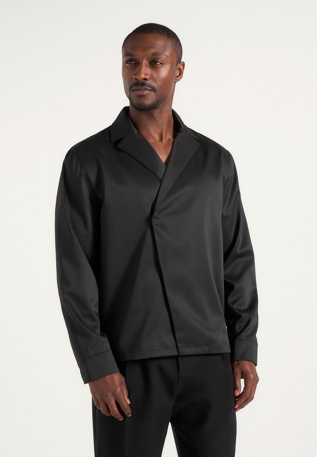 alban-satin-double-breasted-shirt-black