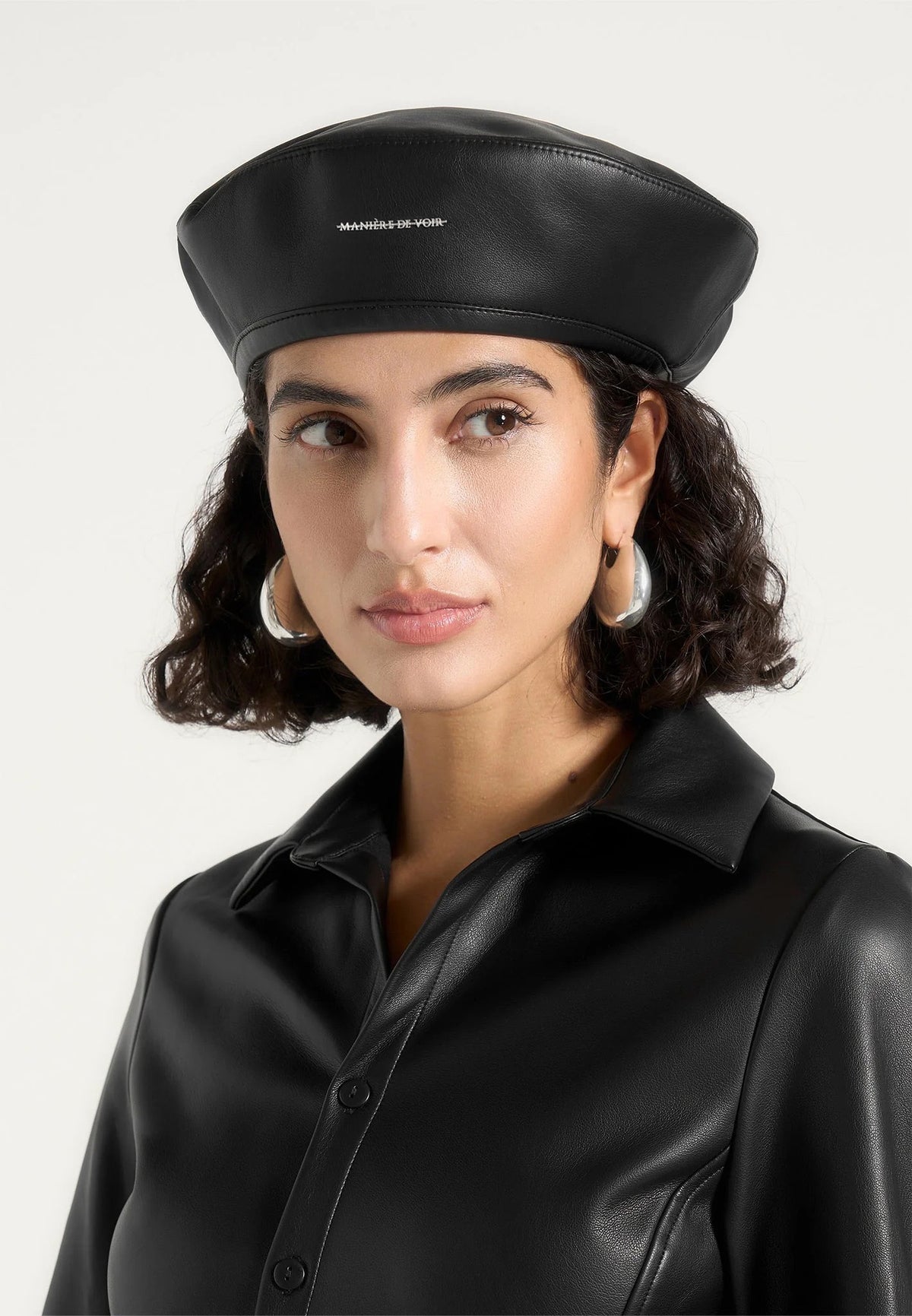 anya-leather-beret-black