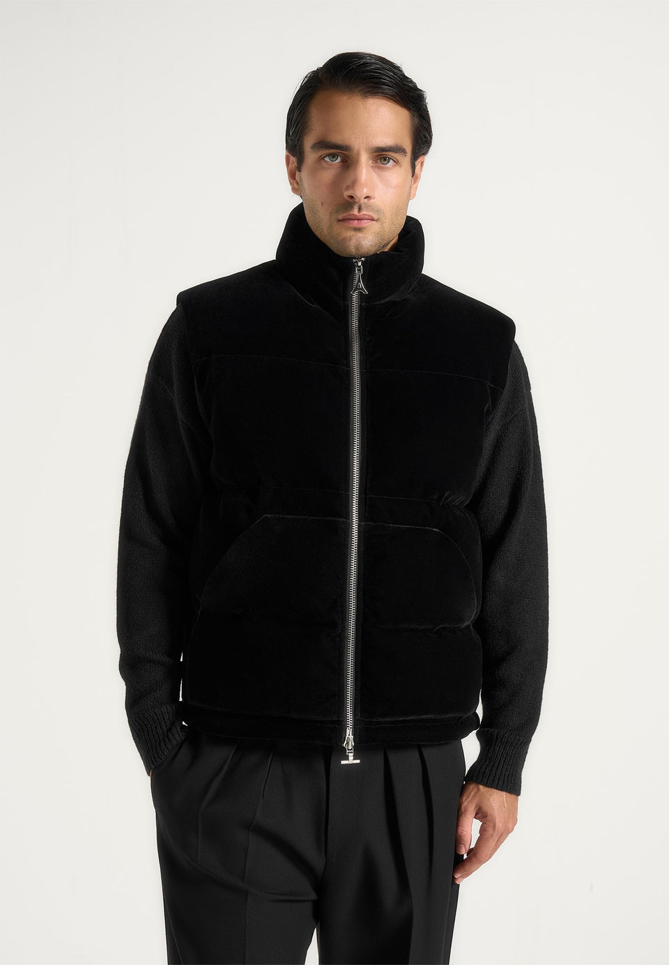 manu-velvet-puffer-gilet-black