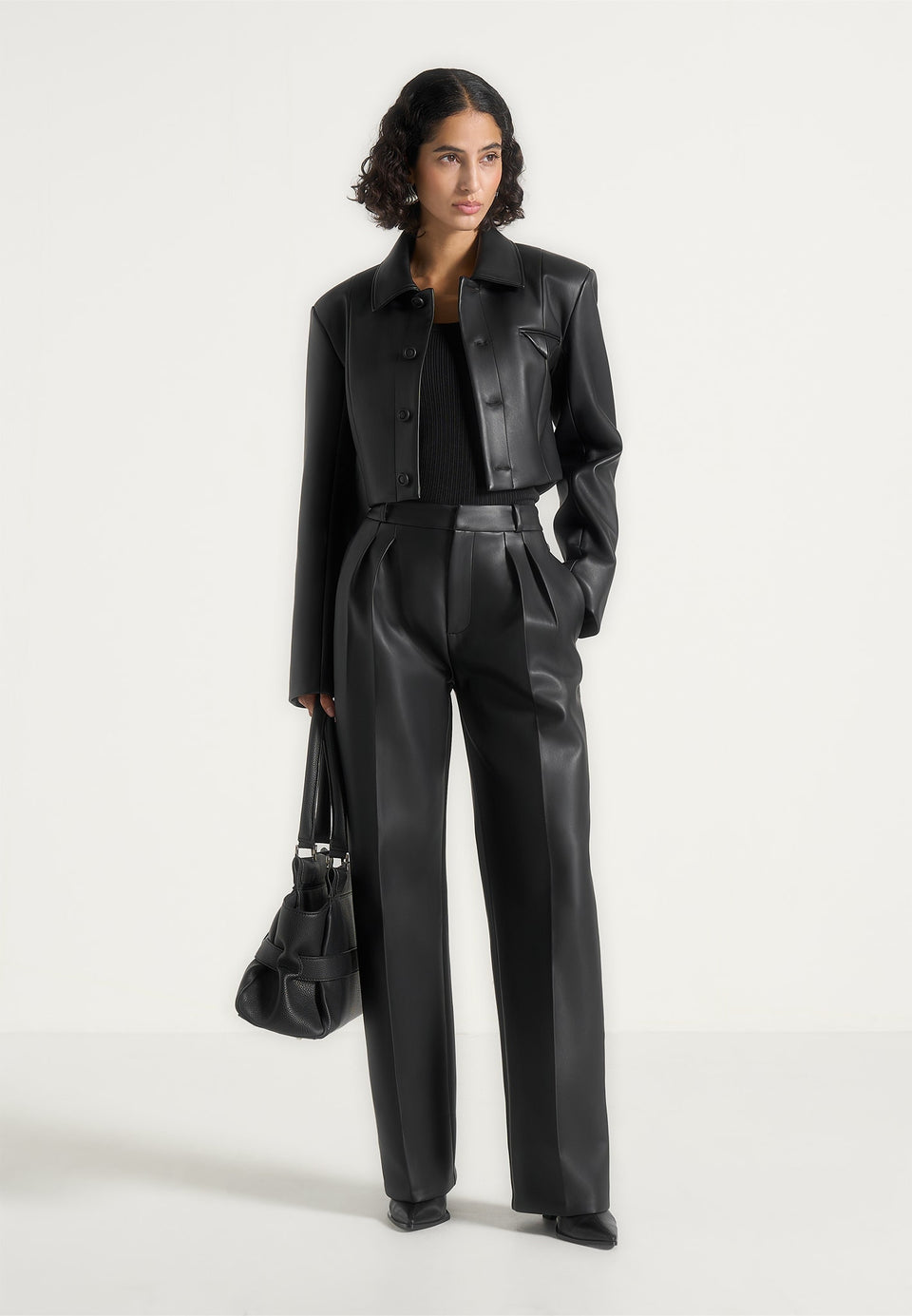 ania-wide-shoulder-leather-jacket-black