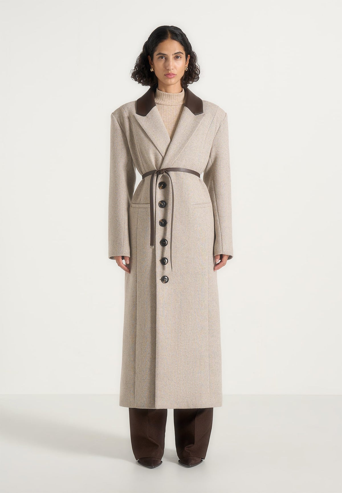 anissa-herringbone-wool-oversized-coat-with-leather-belt-beige