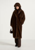 ilya-oversized-fur-hat-brown