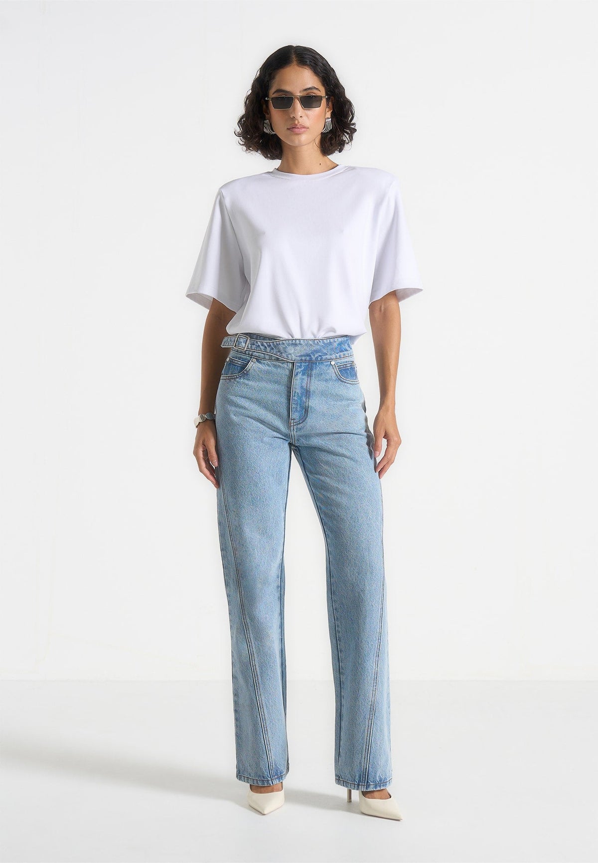 loane-twist-leg-boyfriend-jeans-with-waist-adjuster-mid-blue