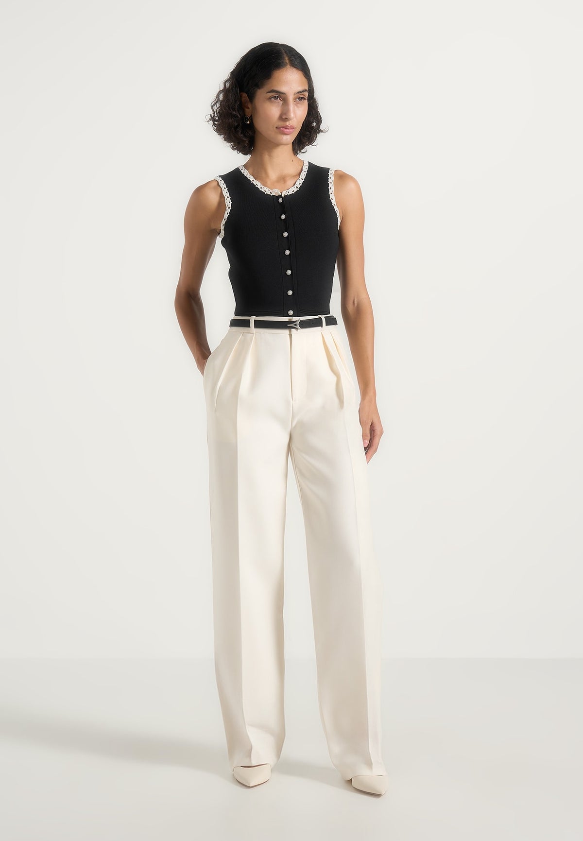 evelyn-crochet-frill-crop-top-black