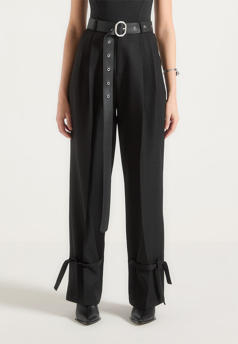 suzanne-tailored-trousers-with-oversized-belt-and-ankle-ties-black