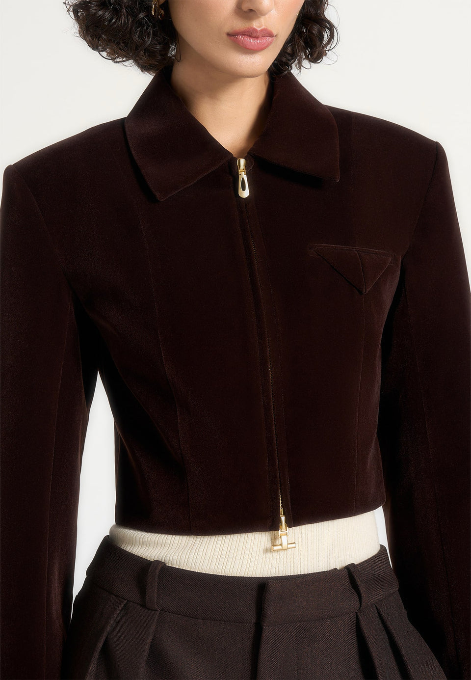 adina-structured-velvet-jacket-brown