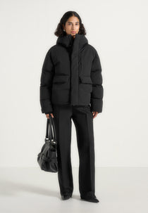 Casey - Unisex Minimal Raglan Puffer Jacket - Black