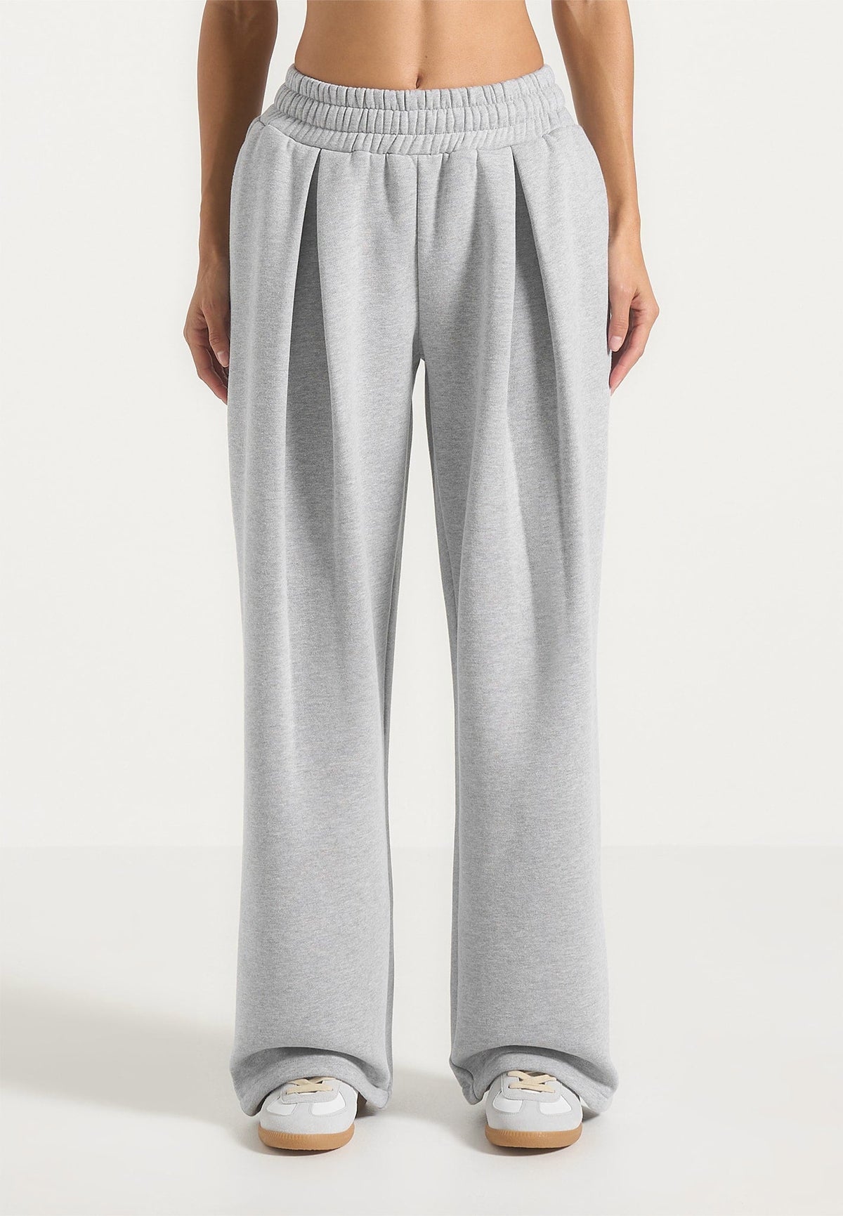 fanny-straight-leg-box-pleat-joggers-grey