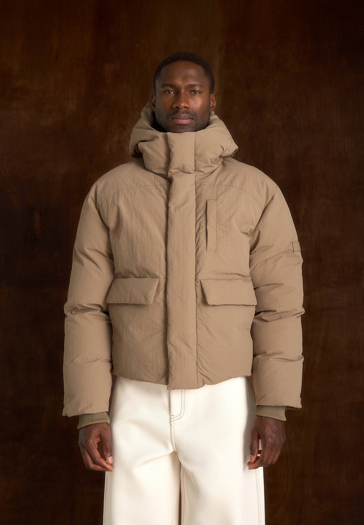 casey-unisex-minimal-raglan-puffer-jacket-taupe