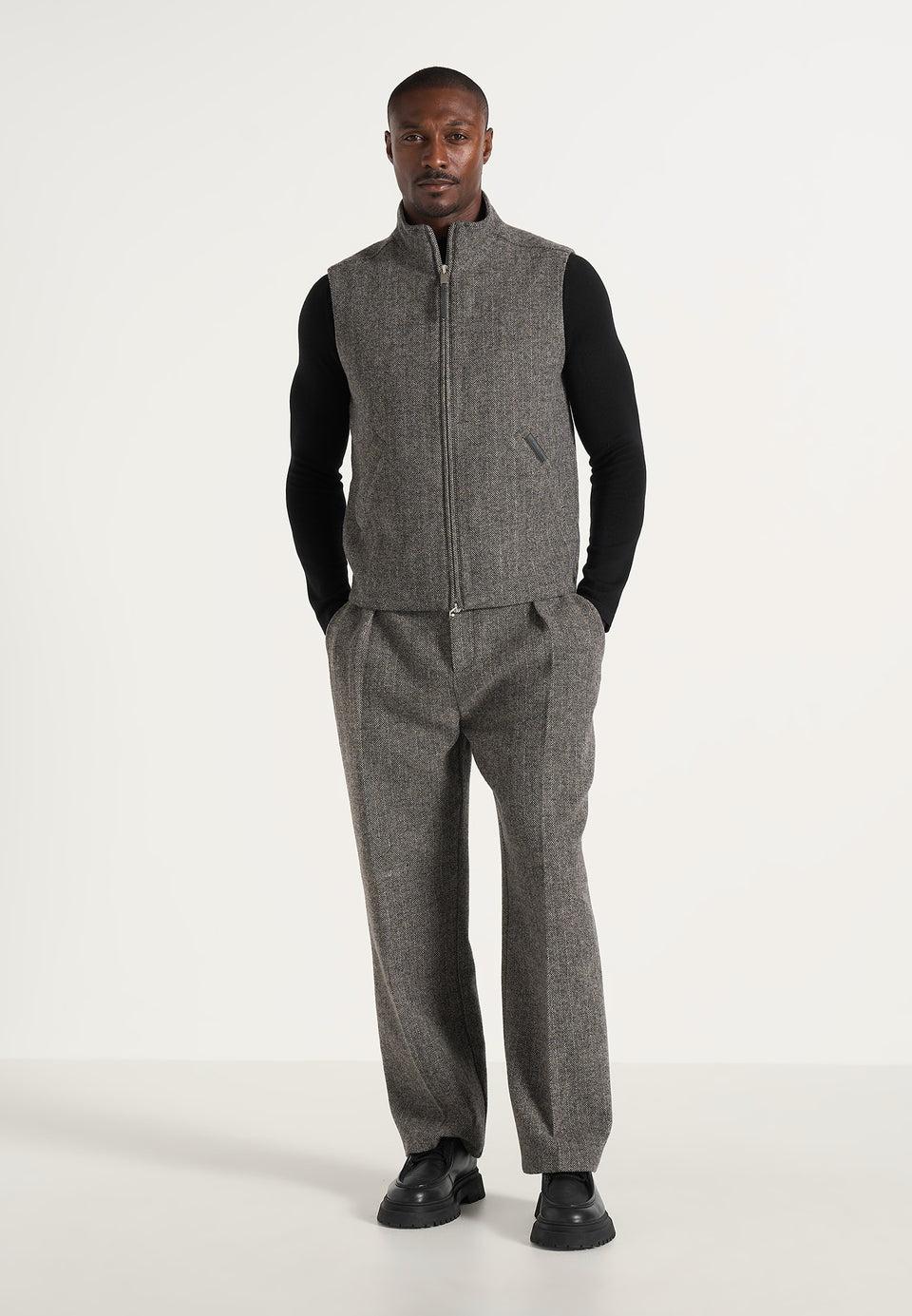 levi-herringbone-wool-zip-gilet-grey