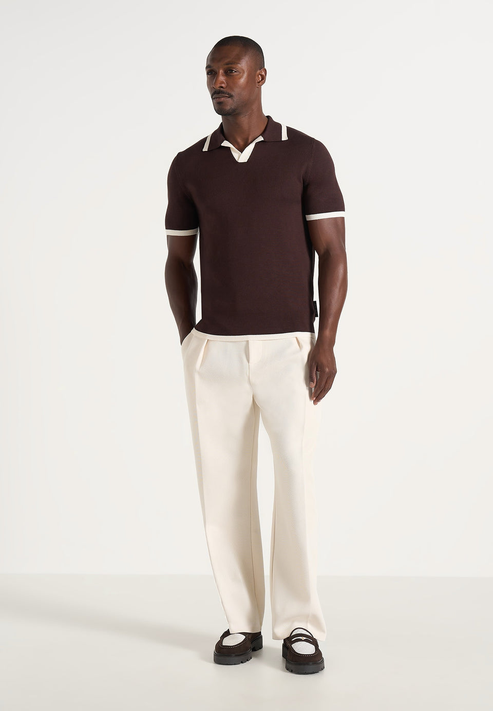 lambert-contrast-detail-knit-polo-shirt-brown