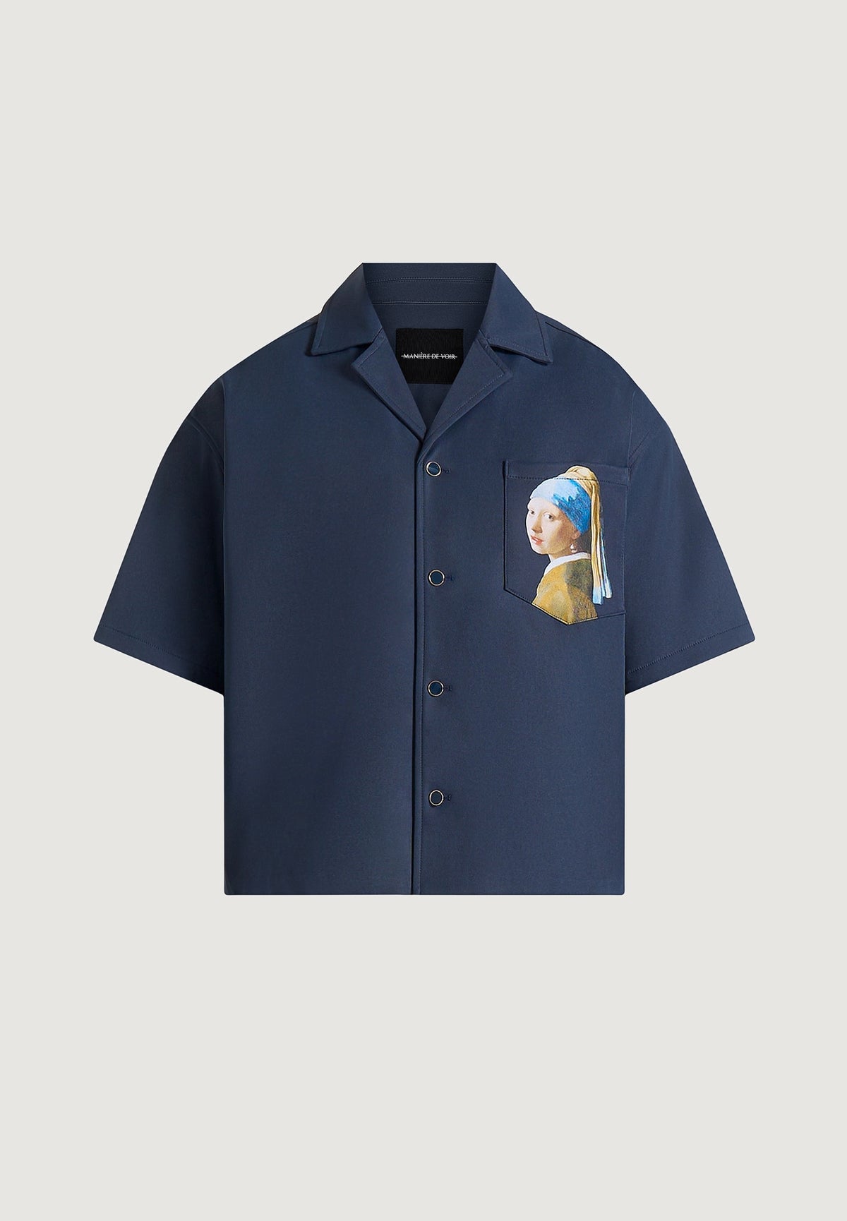 stephane-a-girl-with-a-pearl-earring-boxy-shirt-indigo