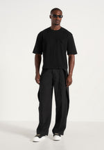 leon-boxy-cropped-t-shirt-black