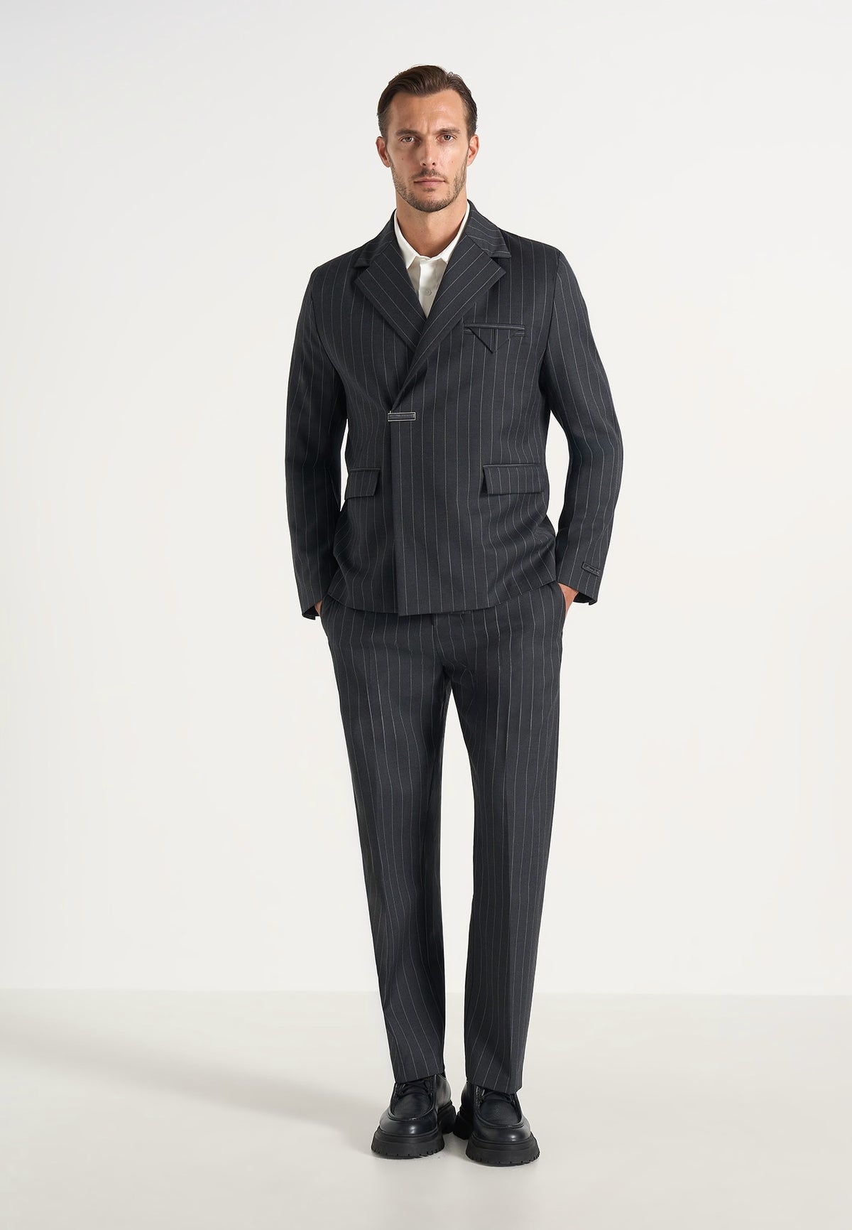 Gaston - Double Breasted Clasp Detail Wool-Blend Pinstripe Suit Blazer - Dark Grey