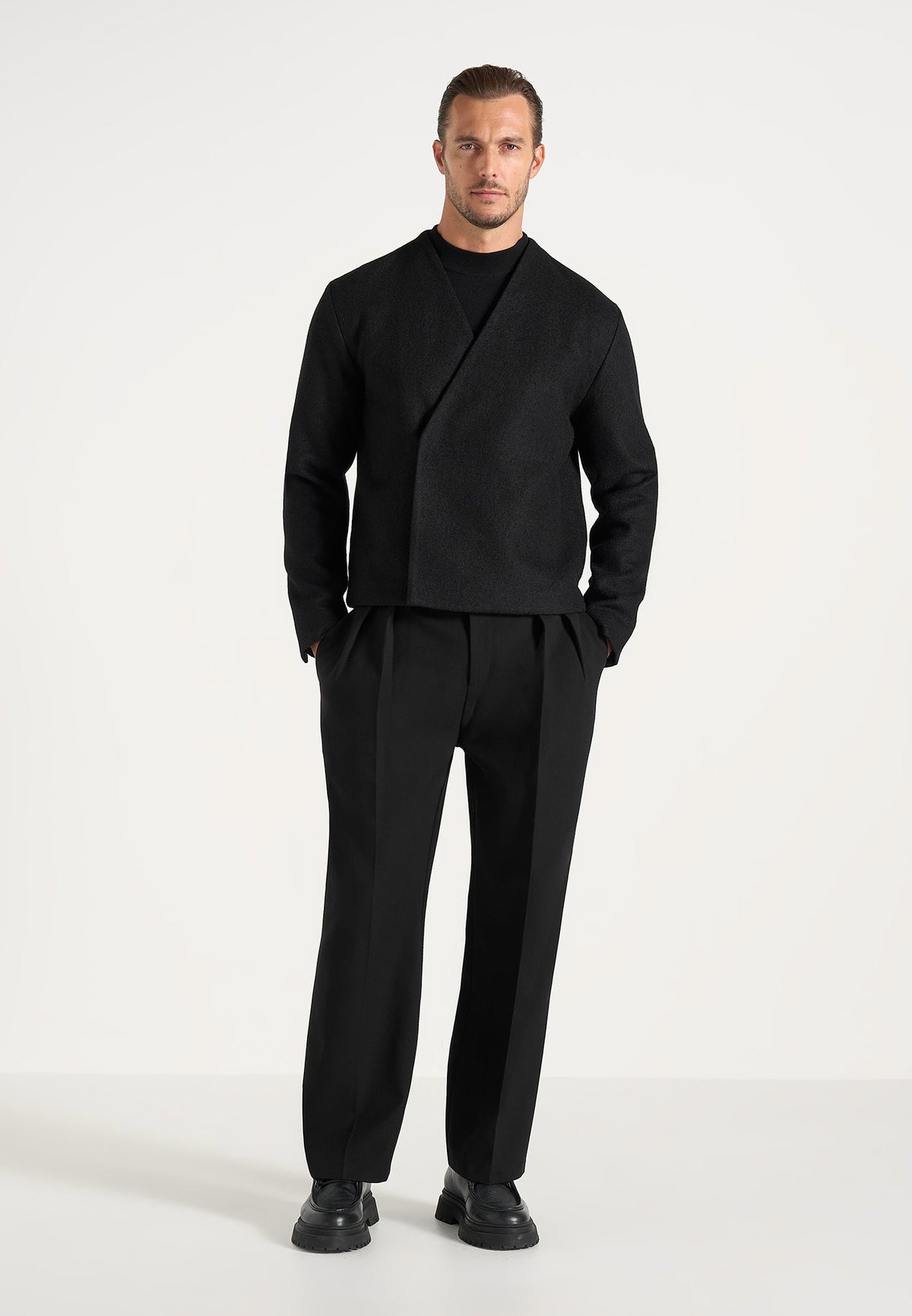 Loris - Kimono Minimal Wool Jacket - Black