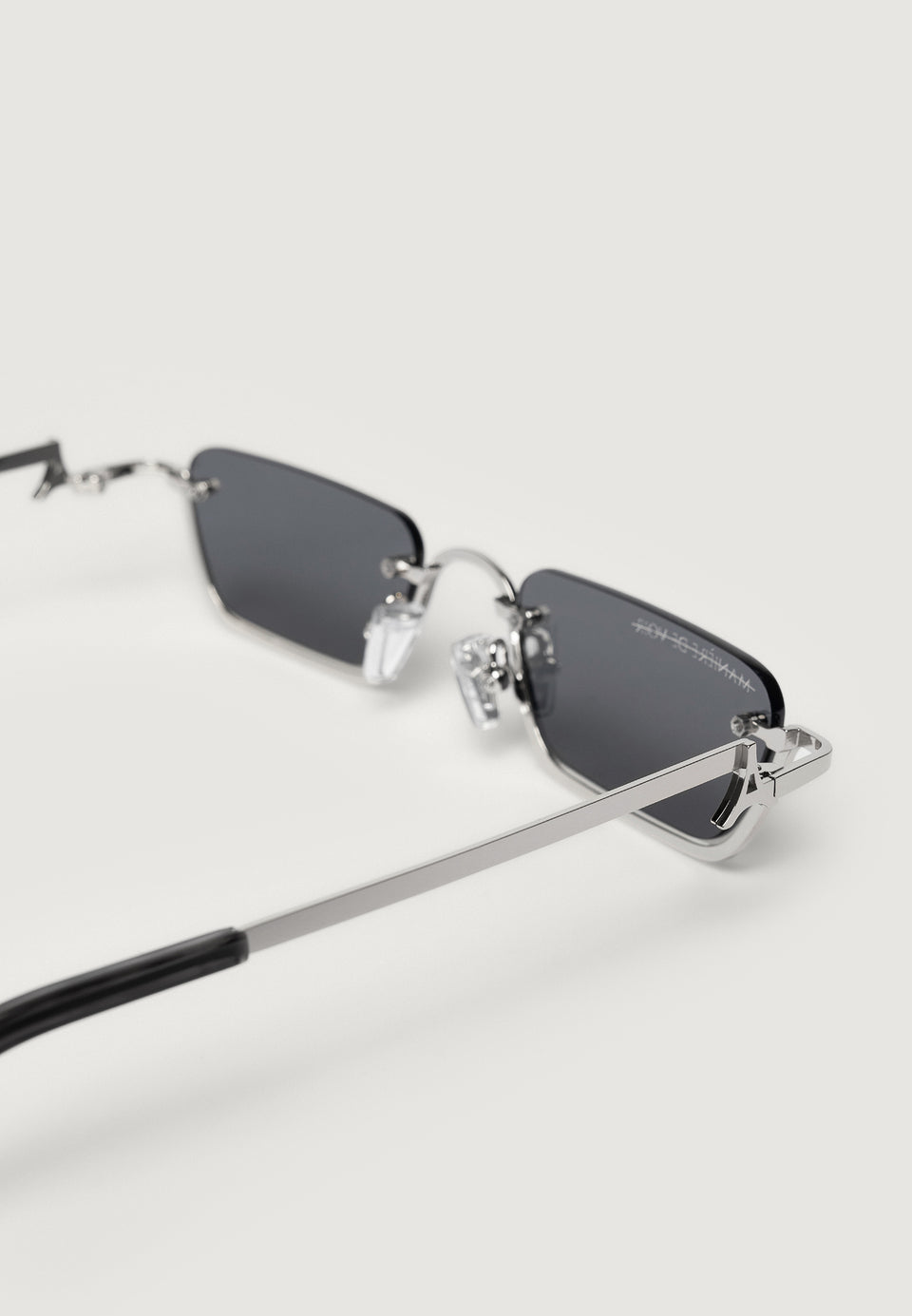 kai-frameless-sunglasses-silver