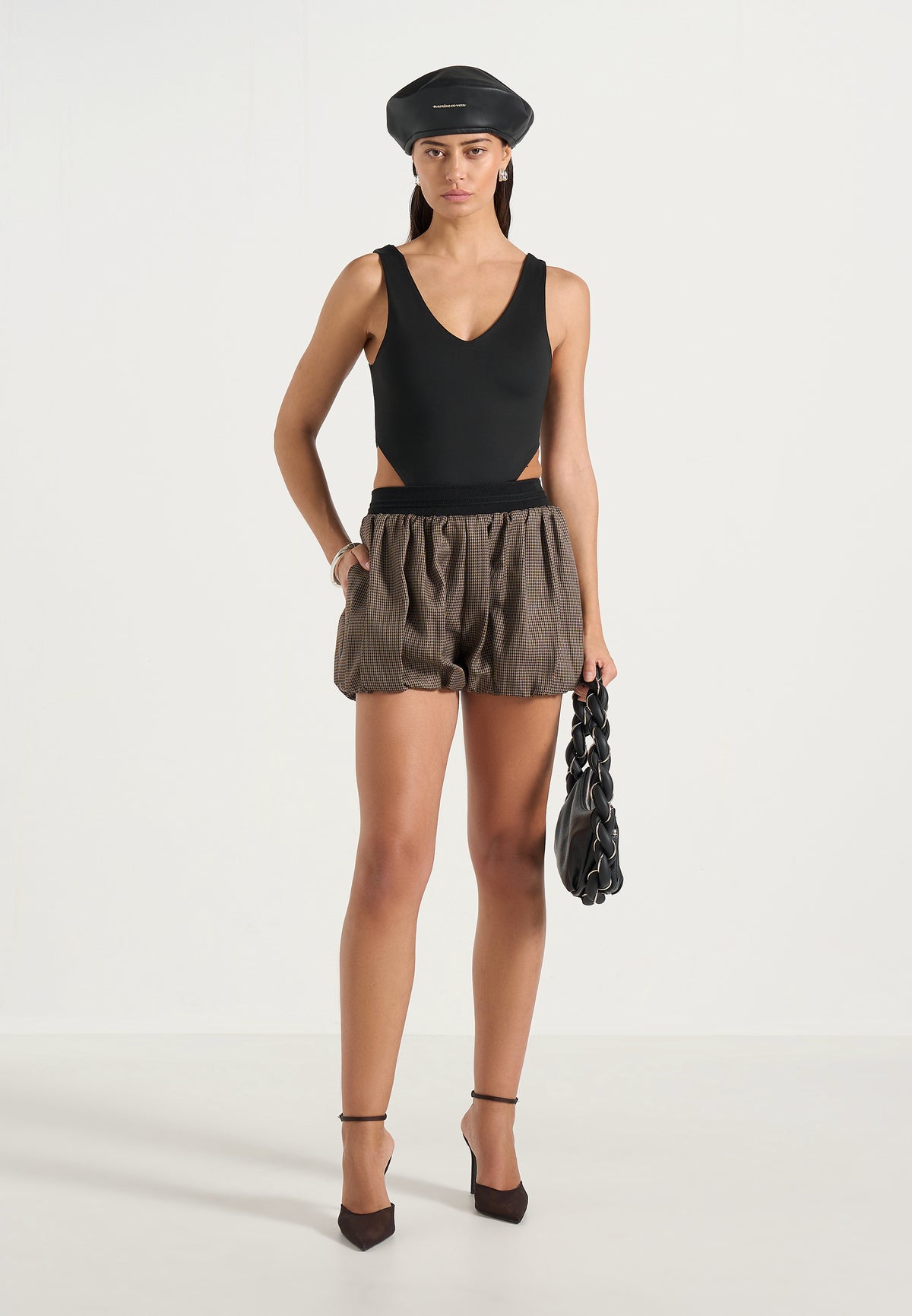 zoe-houndstooth-balloon-shorts-brown